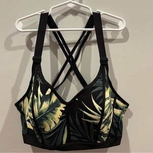 Victoria’s Secret Palm Leaf Sports Bra